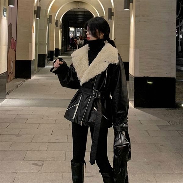 bella philosophy autumn winter temperament turn down collar coats zipper with belt women loose lamb hair pu fur jacket 201211, Black
bella philosophy autumn winter temperament turn down collar coats zipper with belt women loose lamb hair pu fur jacket 201211, Black