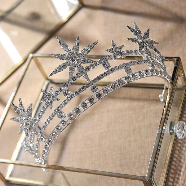 ete bride korean crystal white yarn headdress high end atmosphere semicircle main wedding dress accessories crown, Silver
ete bride korean crystal white yarn headdress high end atmosphere semicircle main wedding dress accessories crown, Silver