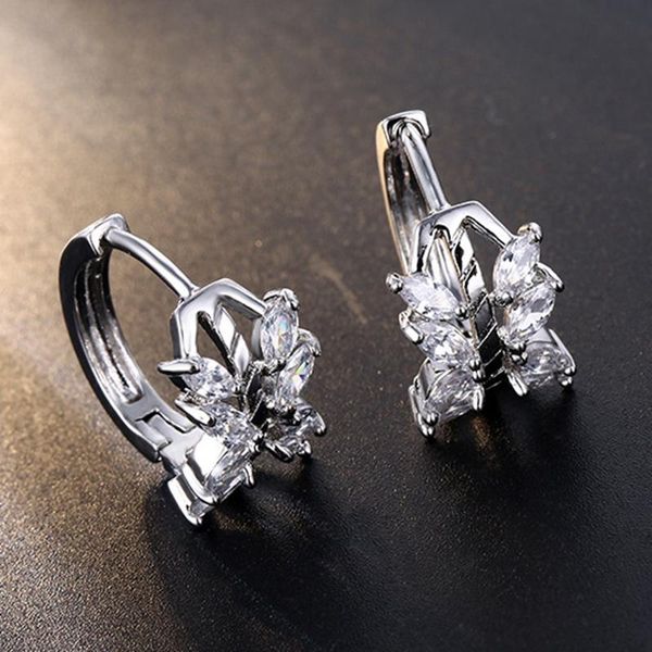 hoop & huggie circle earring hollow-out clip fashion shining cubic zircon gold filled earrings for women, Golden;silver
hoop & huggie circle earring hollow-out clip fashion shining cubic zircon gold filled earrings for women, Golden;silver