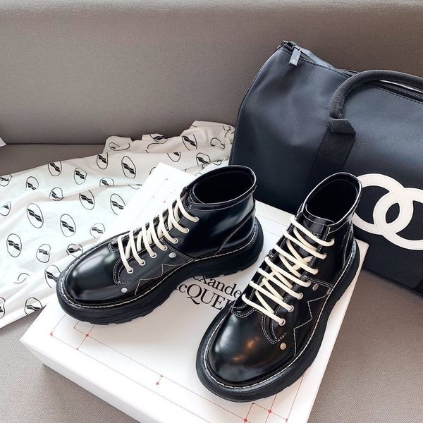 women  shoes in autumn and winter contrast bright lines with strong sense of splicing short boots joyf, Black;grey 
women  shoes in autumn and winter contrast bright lines with strong sense of splicing short boots joyf, Black;grey