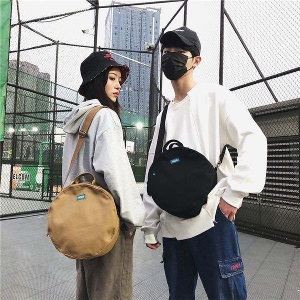 hip-hop women canvas crossbody bag couple student multifunction solid shoulder handle bag 2019 fashion casual round bags c1026
hip-hop women canvas crossbody bag couple student multifunction solid shoulder handle bag 2019 fashion casual round bags c1026