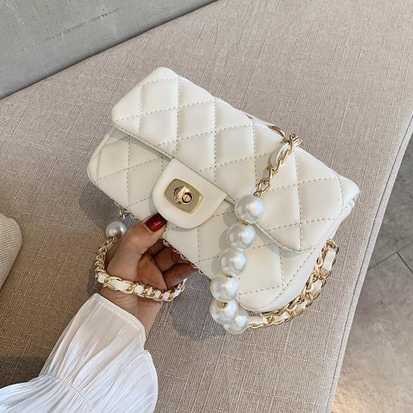 cross body pu quilted pearl leather chain solid color crossbody bags for women 2021 fashion small shoulder bag female handbags and purses
cross body pu quilted pearl leather chain solid color crossbody bags for women 2021 fashion small shoulder bag female handbags and purses