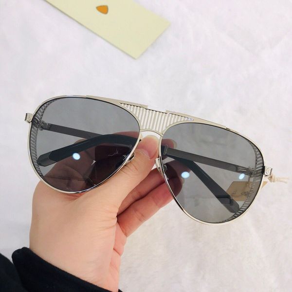 high-end boutique men's glasses business temperament full frame sunglasses retro pilot driving glasses mb, White;black
high-end boutique men's glasses business temperament full frame sunglasses retro pilot driving glasses mb, White;black