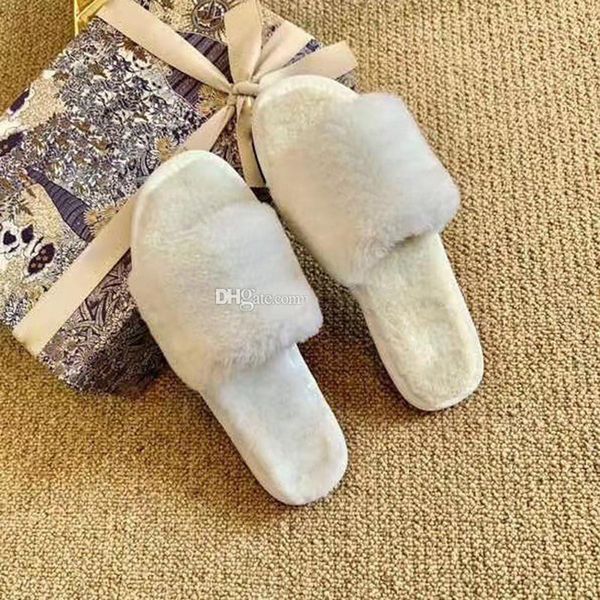 20ss embroidery letters fur slippers women sandals designer slippers flip flops pink genuine leather shoes 35-41, Black
20ss embroidery letters fur slippers women sandals designer slippers flip flops pink genuine leather shoes 35-41, Black