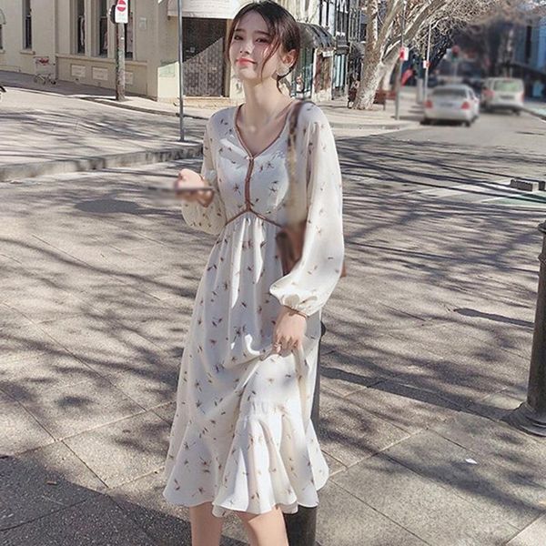 spring autumn chiffon dress long sleeve women floral dress ladies v neck slim dresses, Black;gray
spring autumn chiffon dress long sleeve women floral dress ladies v neck slim dresses, Black;gray