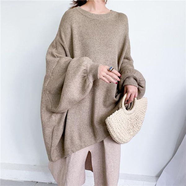 fashion tide autumn and winter new fashion solid color round neck pullover bat sleeve large size long knit sweater women pb7151, White;black
fashion tide autumn and winter new fashion solid color round neck pullover bat sleeve large size long knit sweater women pb7151, White;black
