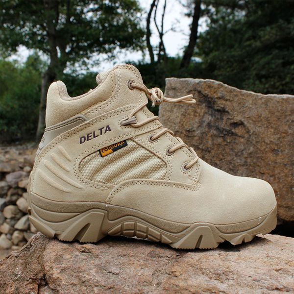 men's winter military shoes tactical desert combat ankle boats army work shoes plus size 39-47 leather snow boots 201019, Black
men's winter military shoes tactical desert combat ankle boats army work shoes plus size 39-47 leather snow boots 201019, Black