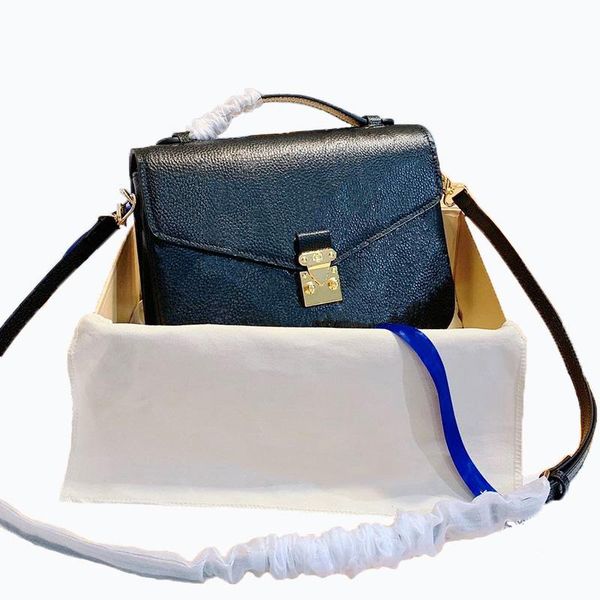 pochette metis crossbody m41487 l embossing series old flower postman package hangbag women fashion single shoulder bag christmas gift
pochette metis crossbody m41487 l embossing series old flower postman package hangbag women fashion single shoulder bag christmas gift