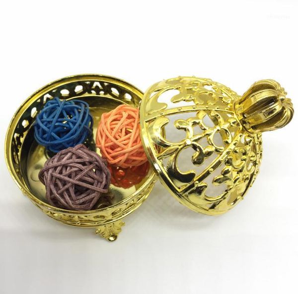 creative thurible shape golden silver wedding candy box plastic censer shape gift box sn15261
creative thurible shape golden silver wedding candy box plastic censer shape gift box sn15261