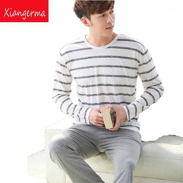 xiangerma new autumn men hedging pajamas long sleeved trousers cotton men's pajamas men's middle-aged clothing1, Black;brown
xiangerma new autumn men hedging pajamas long sleeved trousers cotton men's pajamas men's middle-aged clothing1, Black;brown