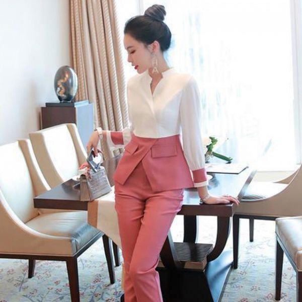 2020 new clothing temperament celebrity autumn suit pants and trousers women's foreign style design sense fashion and pants two-piec, Gray
2020 new clothing temperament celebrity autumn suit pants and trousers women's foreign style design sense fashion and pants two-piec, Gray