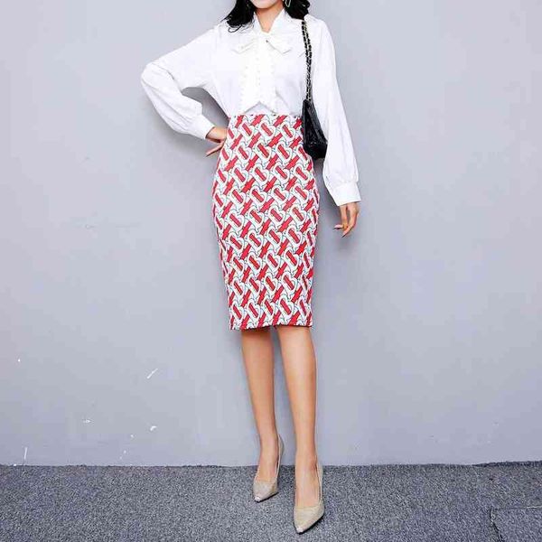 skirts half women's style in autumn winter 2022 and slim digital printing bag hip split one-step skirt, Black
skirts half women's style in autumn winter 2022 and slim digital printing bag hip split one-step skirt, Black