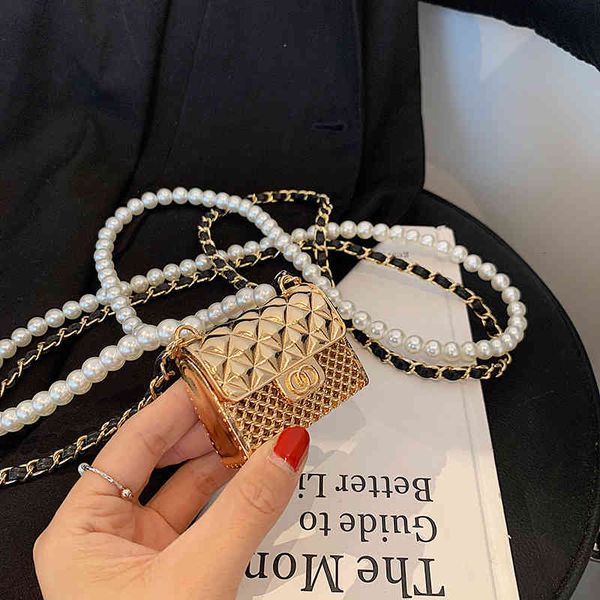 handbags bags meimu small female 2021 summer fashion metal texture mouth red foreign style simple chain messenger, Black;red
handbags bags meimu small female 2021 summer fashion metal texture mouth red foreign style simple chain messenger, Black;red