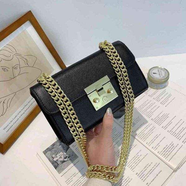 2022 latest handbag factory store simple chain bag women's trend single shoulder style versatile small square
2022 latest handbag factory store simple chain bag women's trend single shoulder style versatile small square