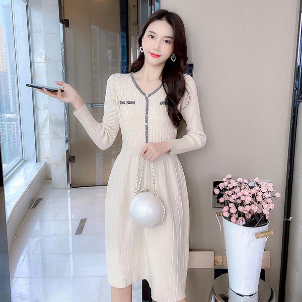 coigarsam full sleeve women long dress spring knitting high waist v-neck dresses black apricot 8726, Black;gray
coigarsam full sleeve women long dress spring knitting high waist v-neck dresses black apricot 8726, Black;gray
