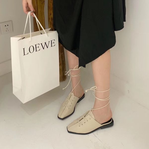 new retro style square toe sandals cross tied lace up flats slippers 3 colors fashion casual ladies shoes ankle strap roman shoe t200327, Black
new retro style square toe sandals cross tied lace up flats slippers 3 colors fashion casual ladies shoes ankle strap roman shoe t200327, Black