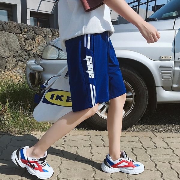 2019 summer sports shorts men's loose hip hop trendy casual pants harajuku style capris, White;black 
2019 summer sports shorts men's loose hip hop trendy casual pants harajuku style capris, White;black