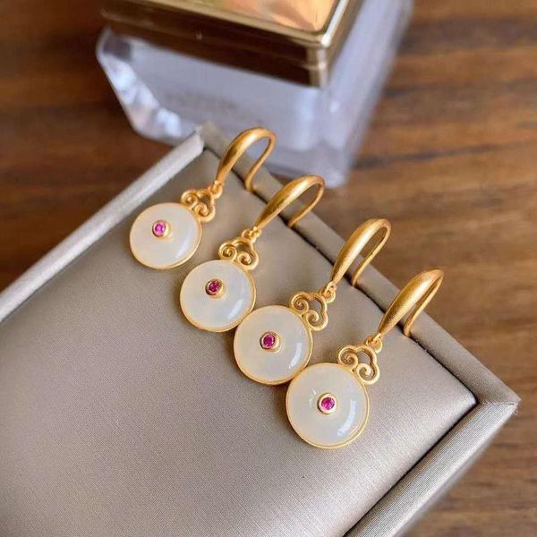 new silver inlaid natural hetian white jade earrings chinese style retro unique sand gold craft elegant women's brand jewelry
new silver inlaid natural hetian white jade earrings chinese style retro unique sand gold craft elegant women's brand jewelry