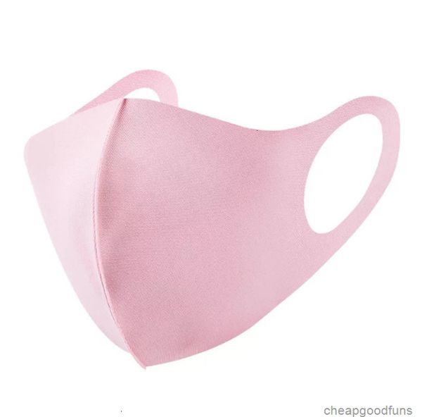 u95fvin stock anti dust face mouth cover mask respirator dustproof anti-bacterial washable reusable ice silk cotton masks child 3
u95fvin stock anti dust face mouth cover mask respirator dustproof anti-bacterial washable reusable ice silk cotton masks child 3