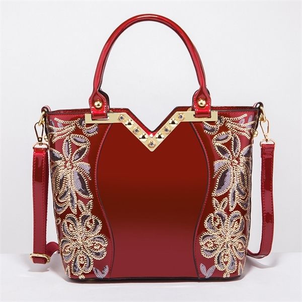 2020 patent leather shoulder bag female evening party bags brand designer handbags large capacity women sequined cross body tote c1223
2020 patent leather shoulder bag female evening party bags brand designer handbags large capacity women sequined cross body tote c1223
