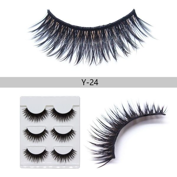 three pairs of false eyelashes are naturally soft and extended. color crosses exaggerate thick and long eyelashes
three pairs of false eyelashes are naturally soft and extended. color crosses exaggerate thick and long eyelashes
