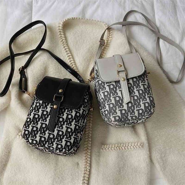 autumn and winter fashion trendy women's ins super fire net red versatile popular diagonal one shoulder mobile phone bag 50% clearance
autumn and winter fashion trendy women's ins super fire net red versatile popular diagonal one shoulder mobile phone bag 50% clearance
