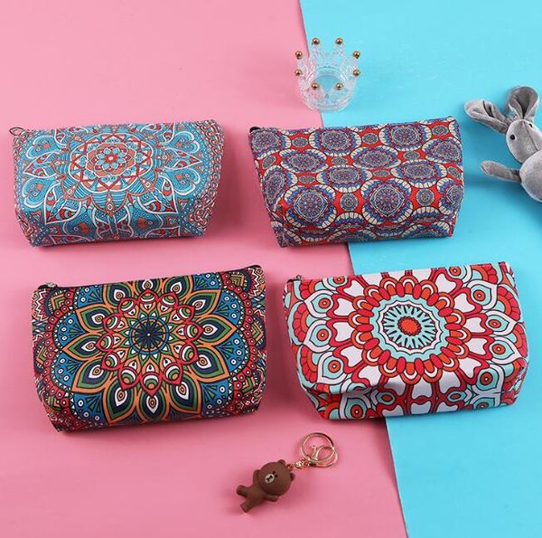 100pcs 2020 new women geometric printed canvas multifunctional makeup bag zipper toilertry organize storage pouch
100pcs 2020 new women geometric printed canvas multifunctional makeup bag zipper toilertry organize storage pouch