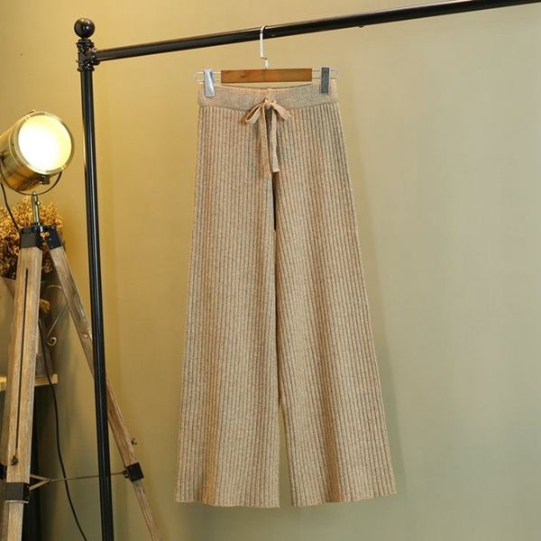 2021 new fall winter knitted sweater trousers drawstring high waist pant thick warm pleated women wide leg pants black gray srgs, Black;white
2021 new fall winter knitted sweater trousers drawstring high waist pant thick warm pleated women wide leg pants black gray srgs, Black;white