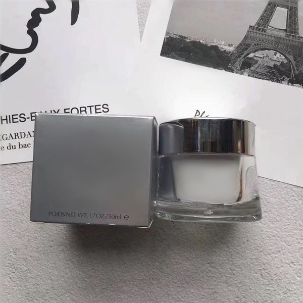 brand face cream 50ml moisturizer nutritious cream with box, White
brand face cream 50ml moisturizer nutritious cream with box, White