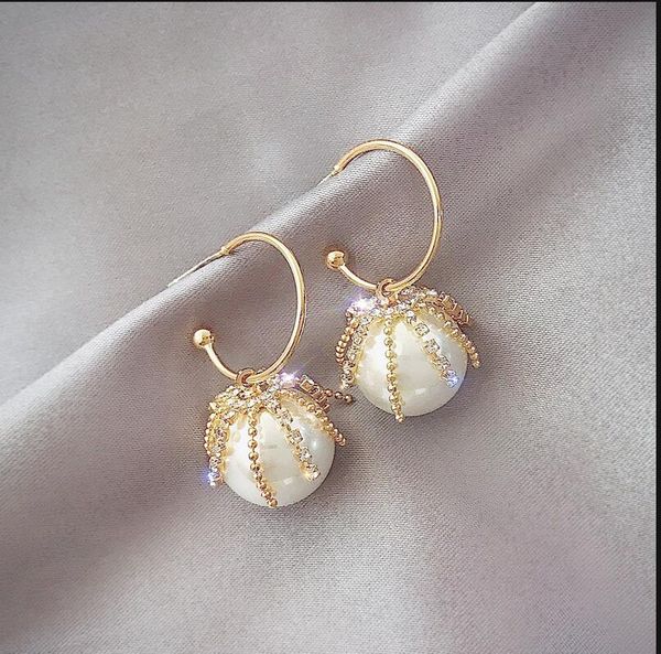 2020 the new s925 silver needle and light luxury pearl flash diamond pearl tassel eardrop, elegant and ladylike, korean-style earring 189, Golden;silver
2020 the new s925 silver needle and light luxury pearl flash diamond pearl tassel eardrop, elegant and ladylike, korean-style earring 189, Golden;silver