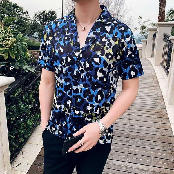 19 summer new style short-sleeved shirts social boys printed shirts camouflage wind 2111-p551, White;black
19 summer new style short-sleeved shirts social boys printed shirts camouflage wind 2111-p551, White;black