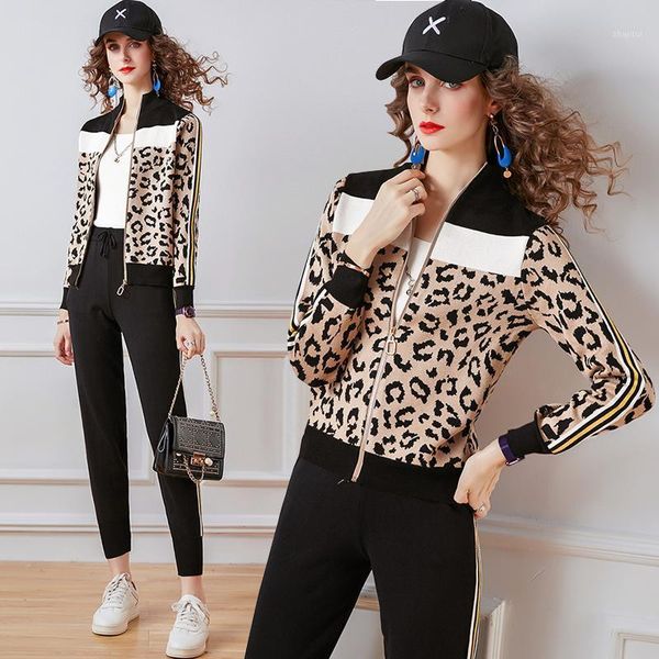 two-piece sweater for slimming and age-reducing knitted western style casual sports fashion temperament sweater1, Gray
two-piece sweater for slimming and age-reducing knitted western style casual sports fashion temperament sweater1, Gray