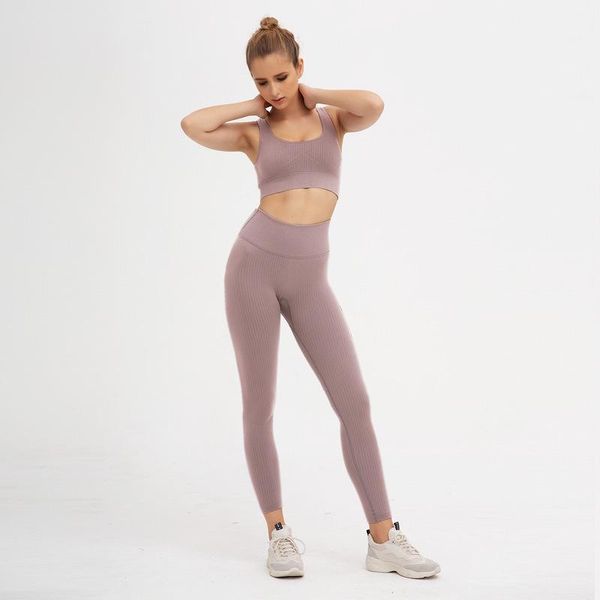 2020 yoga shorts sport fitness sports suits yoga set gym leggins trainning wear push-up strappy sports bra, White;red
2020 yoga shorts sport fitness sports suits yoga set gym leggins trainning wear push-up strappy sports bra, White;red