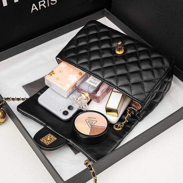 hong kong surrogate shopping square fat bag 2020 new fashion net red little golden ball leather chain bag diamond crossbody bag women
hong kong surrogate shopping square fat bag 2020 new fashion net red little golden ball leather chain bag diamond crossbody bag women