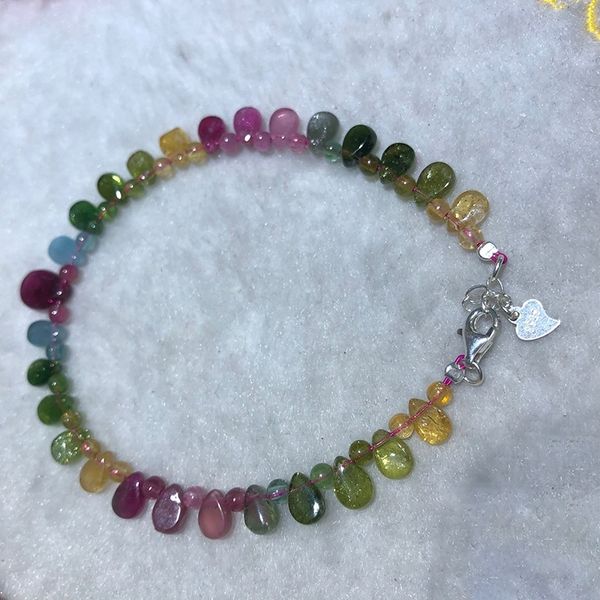 fine colorful tourmaline natural stone bracelets round beads with water drop tourmaline bracelets for women girl beauty jewelry y200730, Black
fine colorful tourmaline natural stone bracelets round beads with water drop tourmaline bracelets for women girl beauty jewelry y200730, Black