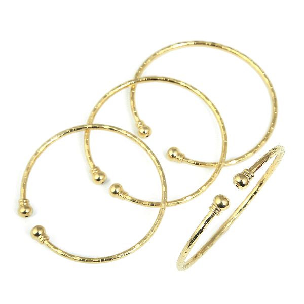 4pcs dubai india charm cute cuff bracelet for women girls bangles size hand jewelry arab gift, White
4pcs dubai india charm cute cuff bracelet for women girls bangles size hand jewelry arab gift, White