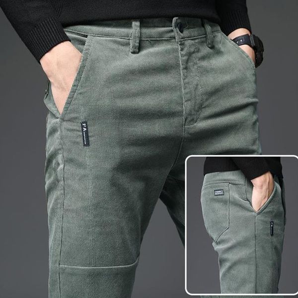 2020 new autumn and winter corduroy casual pants plus velvet men straight pants plus size 38, Black
2020 new autumn and winter corduroy casual pants plus velvet men straight pants plus size 38, Black