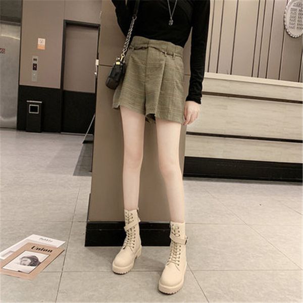 2021 new punk mode gothic style rent to round foot finger female biker boots motor street mujer zapatos transport engine r2xz, Black
2021 new punk mode gothic style rent to round foot finger female biker boots motor street mujer zapatos transport engine r2xz, Black