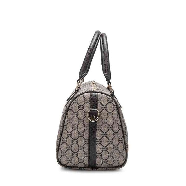 design new printed pillow sling shoulder messenger hand versatile women's bag handbags
design new printed pillow sling shoulder messenger hand versatile women's bag handbags