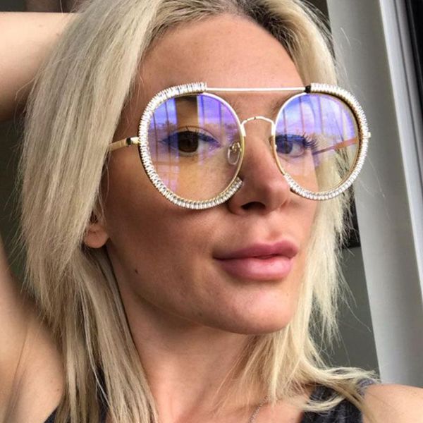 sunglasses luxury diamond round women vintage brand designer transparent glasses oversized shades trendy, White;black
sunglasses luxury diamond round women vintage brand designer transparent glasses oversized shades trendy, White;black