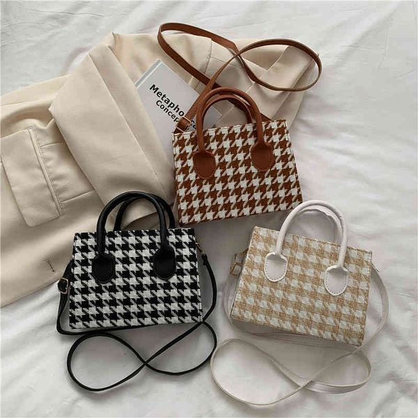 net red thousand bird lattice bag female 2021 new autumn and winter korean version ins single shoulder messenger bag woolen hand carrying
net red thousand bird lattice bag female 2021 new autumn and winter korean version ins single shoulder messenger bag woolen hand carrying