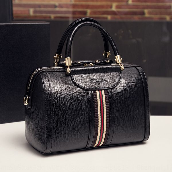 2020 new fashionable boston portable shoulder strap pillow pillow women's bag litchi pattern black shoulder messenger bag g8qpu
2020 new fashionable boston portable shoulder strap pillow pillow women's bag litchi pattern black shoulder messenger bag g8qpu