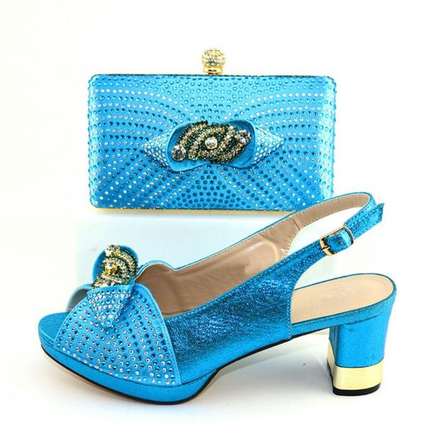elegant sky blue high heel shoes matching with evening bag set cr2105 heel height 7cm, Black
elegant sky blue high heel shoes matching with evening bag set cr2105 heel height 7cm, Black