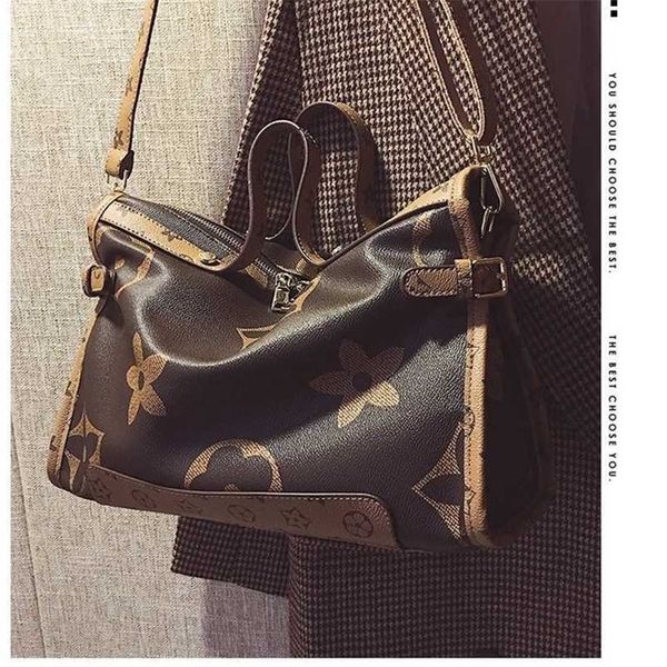 chic style vintage retro handbag two handles pu leather designers totes hand bag crossbody backpack purses pillow bucket messenger shoulder, Black
chic style vintage retro handbag two handles pu leather designers totes hand bag crossbody backpack purses pillow bucket messenger shoulder, Black