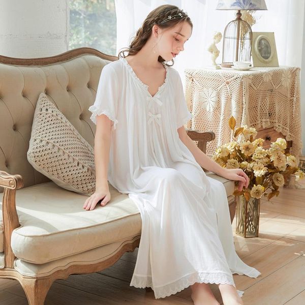 women's sleepwear summer loose long dress women v neck split white nightgown elegant ladies plus size night lingerie1, Black;red
women's sleepwear summer loose long dress women v neck split white nightgown elegant ladies plus size night lingerie1, Black;red
