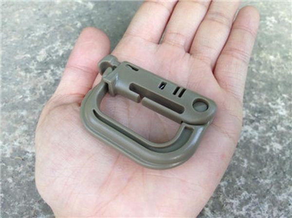 d-ring clip snap lock molle webbing backpack bucklehike grimlock camp outdoor mountain climb attach plasctic shackle carabiner bbynbl
d-ring clip snap lock molle webbing backpack bucklehike grimlock camp outdoor mountain climb attach plasctic shackle carabiner bbynbl