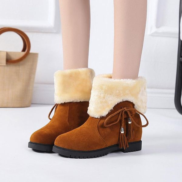 2020 winter women's boots fashion fringed anti-ski boots round head low heel thick warm suede casual, Black
2020 winter women's boots fashion fringed anti-ski boots round head low heel thick warm suede casual, Black