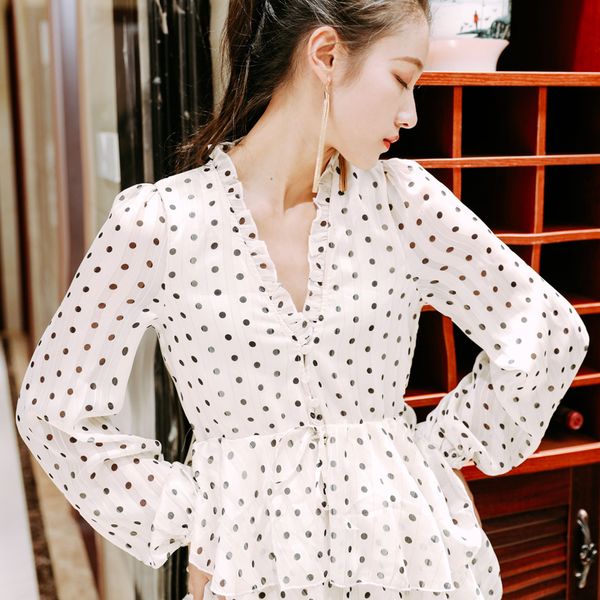 vintage gold line woman 2021 new polka dot long sleeve elegant v-neck dressed for party cascade ruffle dress dnmg, Black;gray
vintage gold line woman 2021 new polka dot long sleeve elegant v-neck dressed for party cascade ruffle dress dnmg, Black;gray