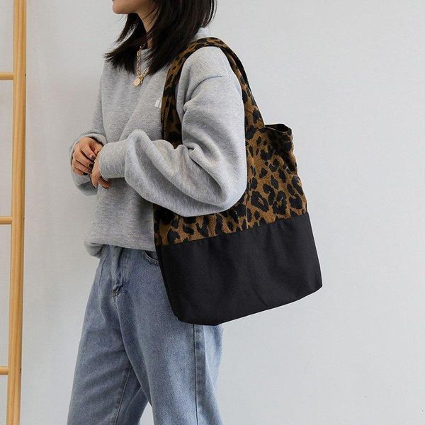 shoulder bags ladies canvas bag zebra pattern belt cotton fabric shopping tote recycled cloth
shoulder bags ladies canvas bag zebra pattern belt cotton fabric shopping tote recycled cloth