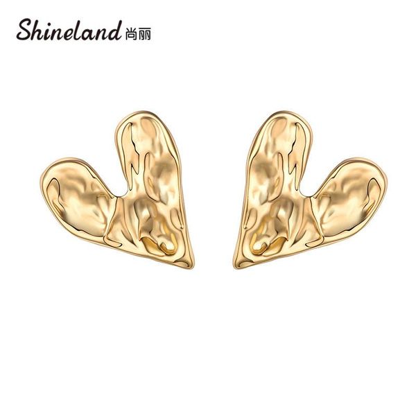 hongye 2021 new fashion metal heart stud earrings for women vintage alloy gold color brincos party jewelry gift sale, Golden;silver
hongye 2021 new fashion metal heart stud earrings for women vintage alloy gold color brincos party jewelry gift sale, Golden;silver